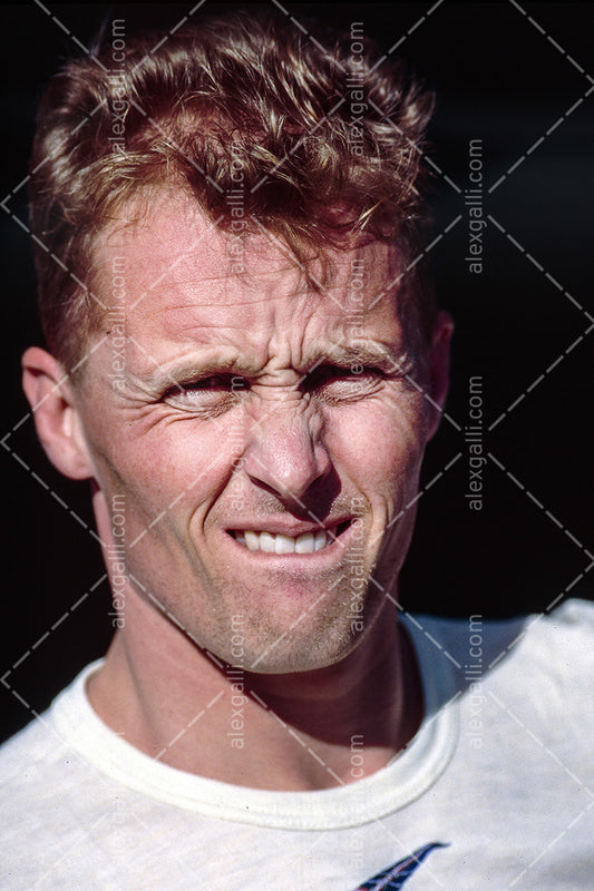 F1 1999 Johnny Herbert - Stewart SF3 - 19990073