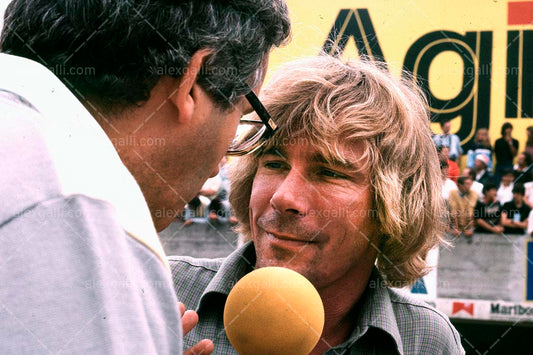 F1 1981 James Hunt - TV Broadcasting - 19810019