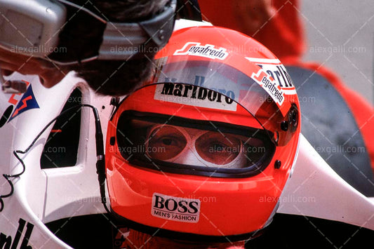 F1 1985 Niki Lauda - McLaren MP4/2B - 19850076