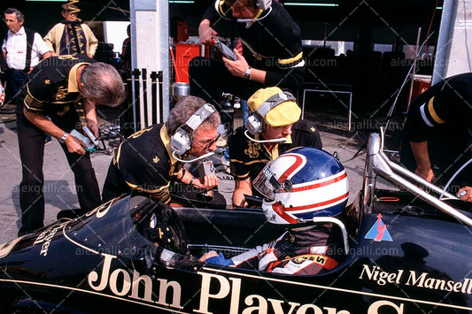 F1 1984 Nigel Mansell - Lotus 95T - 19840061