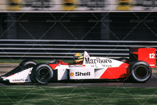 F1 1988 Ayrton Senna - McLaren MP4/4 - 19880063