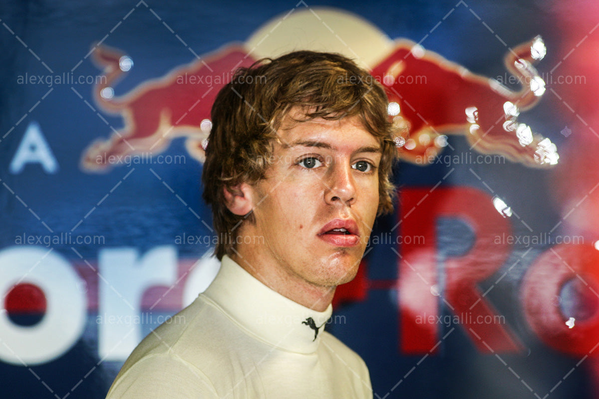 F1 2007 Sebastian Vettel - Toro Rosso STR2 - 20070139