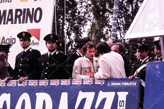 F1 1982 Gilles Villeneuve - Ferrari 126 C2 - 19820084
